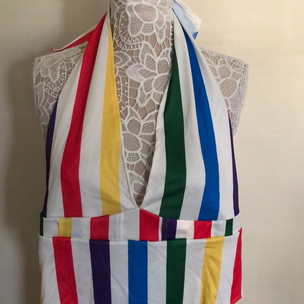 Bathing Suit - Picture 3 of 4